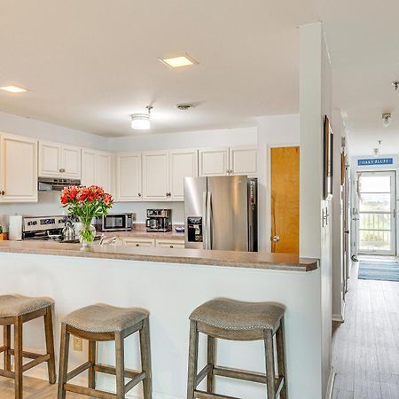 Oak Island Beachfront Condo With Community Pool Esterno foto